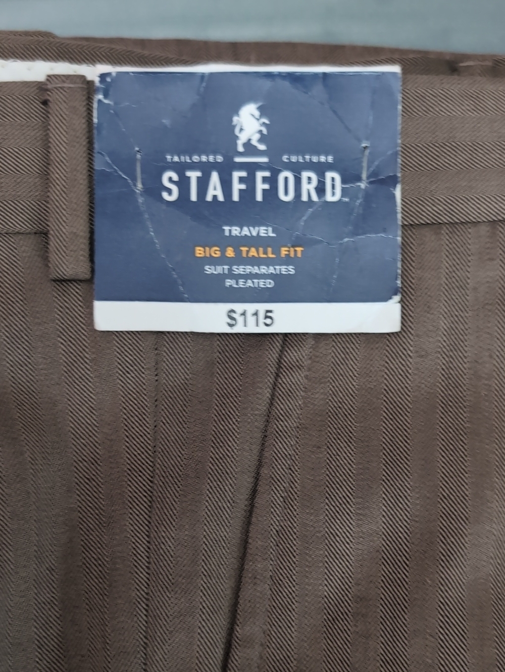 Stafford Travel Pleated Brown